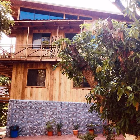 Bed and Breakfast Cotton House De Labrador